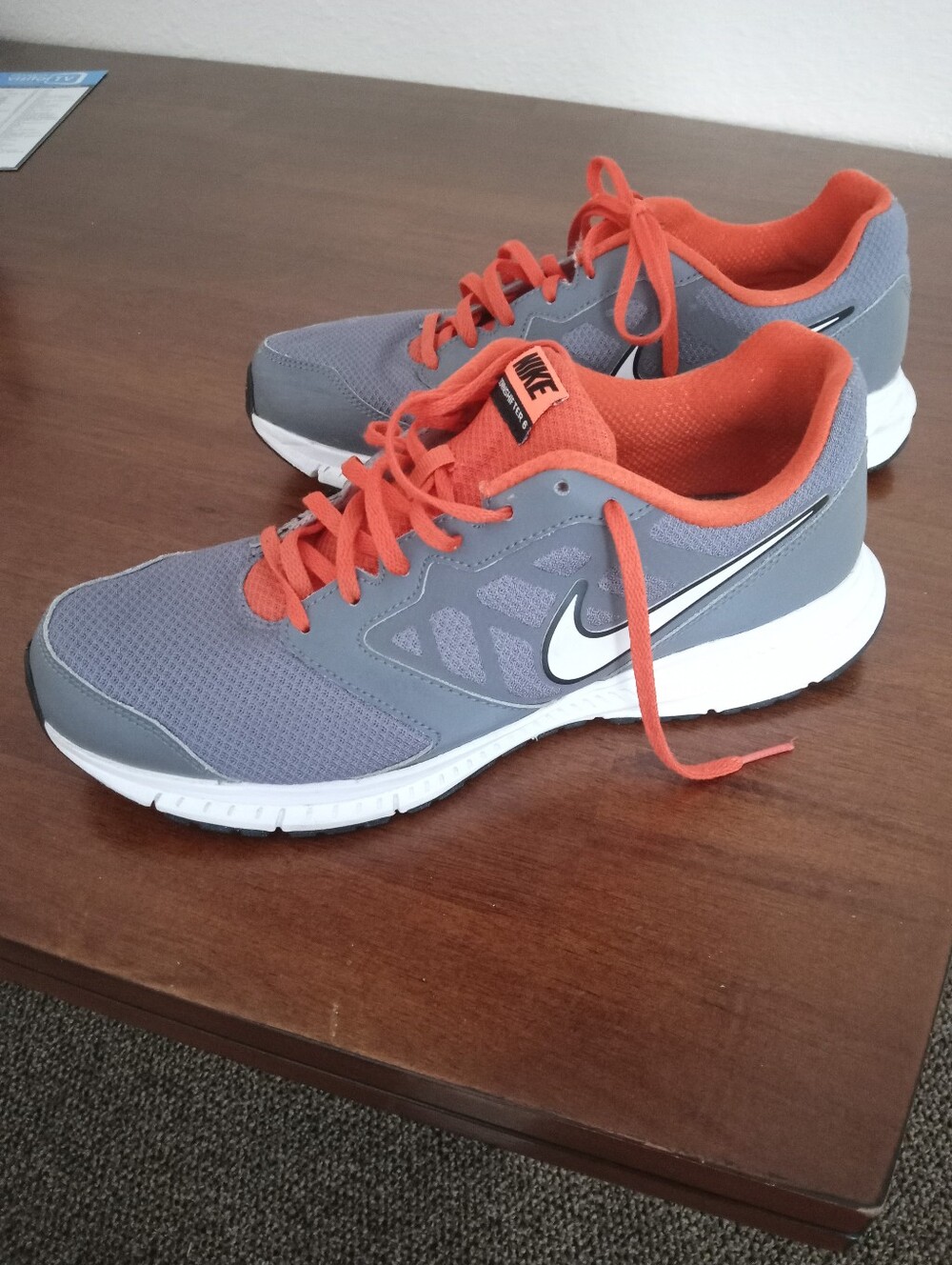 Nike Men's Gray and Orange Training Sneakers